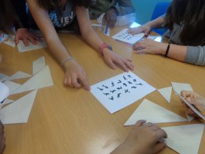 Peças de tangram e algumas formas possíveis